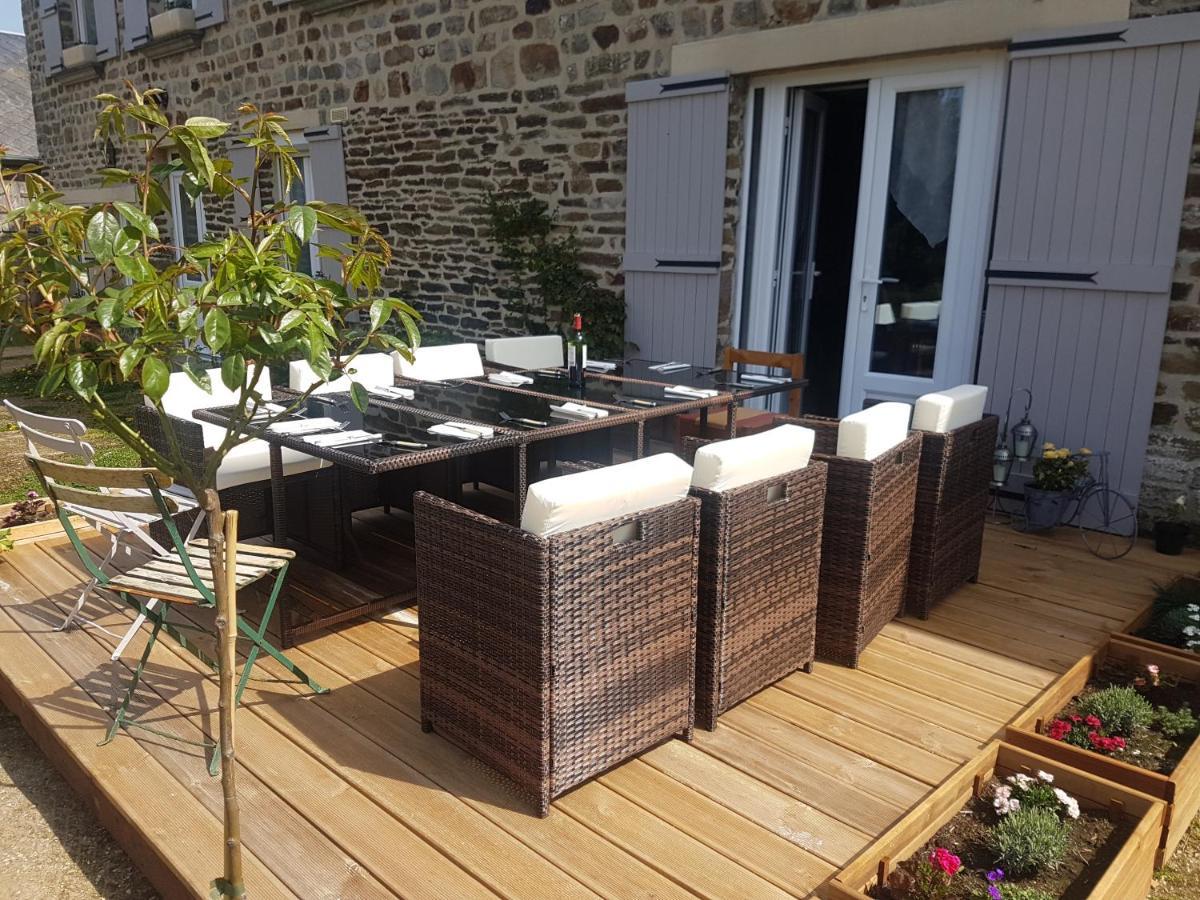 La Bastide Du Bonheur Chambres et Tables D'Hôtes Ger  Extérieur photo